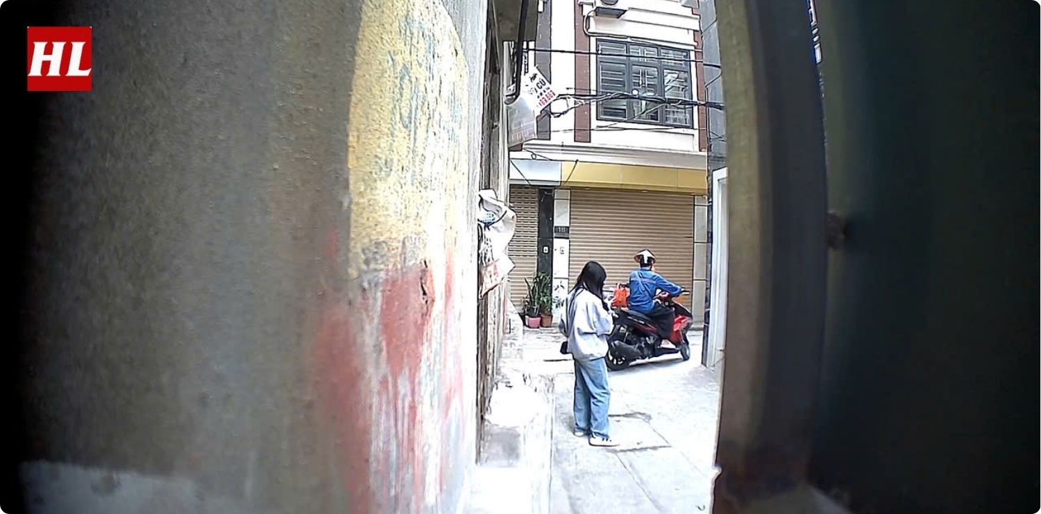 Con có người yêu sớm