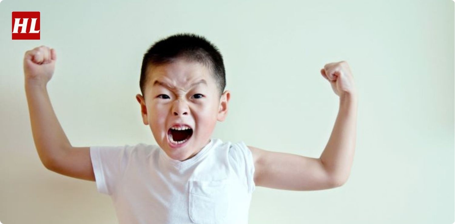 Con không tâm sự với bố mẹ
